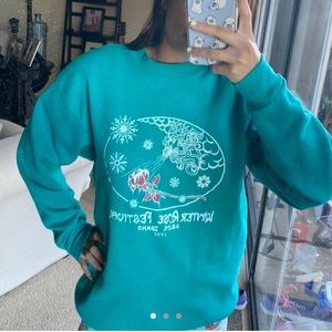Vintage blue-green crew neck sweatshirt